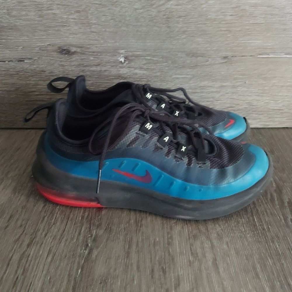 Nike Air Max Axis Running Shoe - Black, Laser Blue - Size 2.5Y